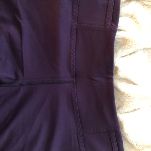 Lululemon crops- never worn - Picture 5 of 6